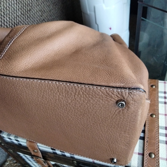 Coccinelle Leather Drawstring Shoulder Bag - Picture 5 of 7